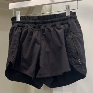 Lululemon ‘Fast and Free’ running shorts. Black size 6.
